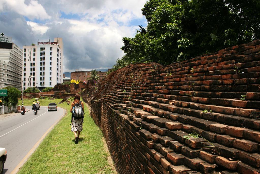 Sereno Airport Hotel Chiang Mai Dış mekan fotoğraf